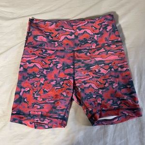 lululemon biker shorts